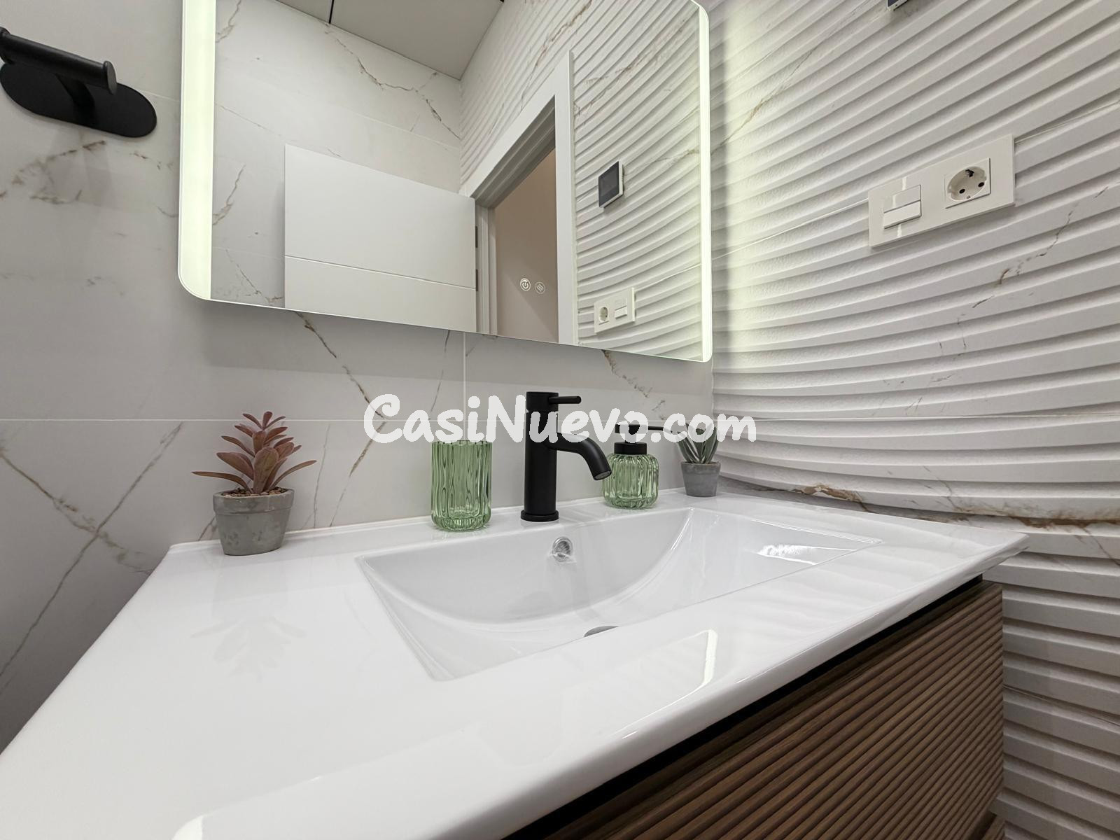 APARTAMENTO TOTALMENTE REFORMADO A 200 METROS DEL PUERTO DE  - foto 6