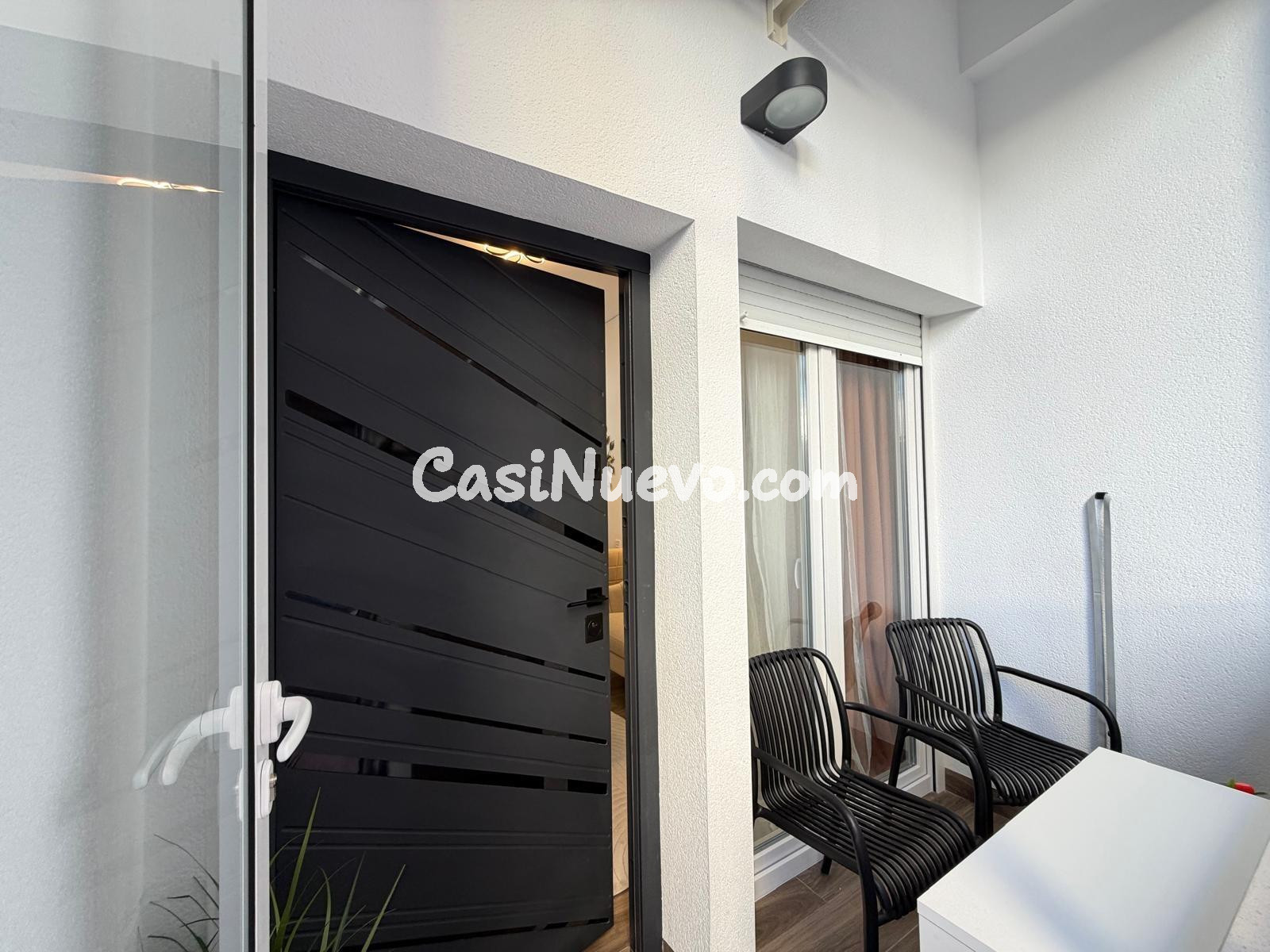 APARTAMENTO TOTALMENTE REFORMADO A 200 METROS DEL PUERTO DE  - foto 9