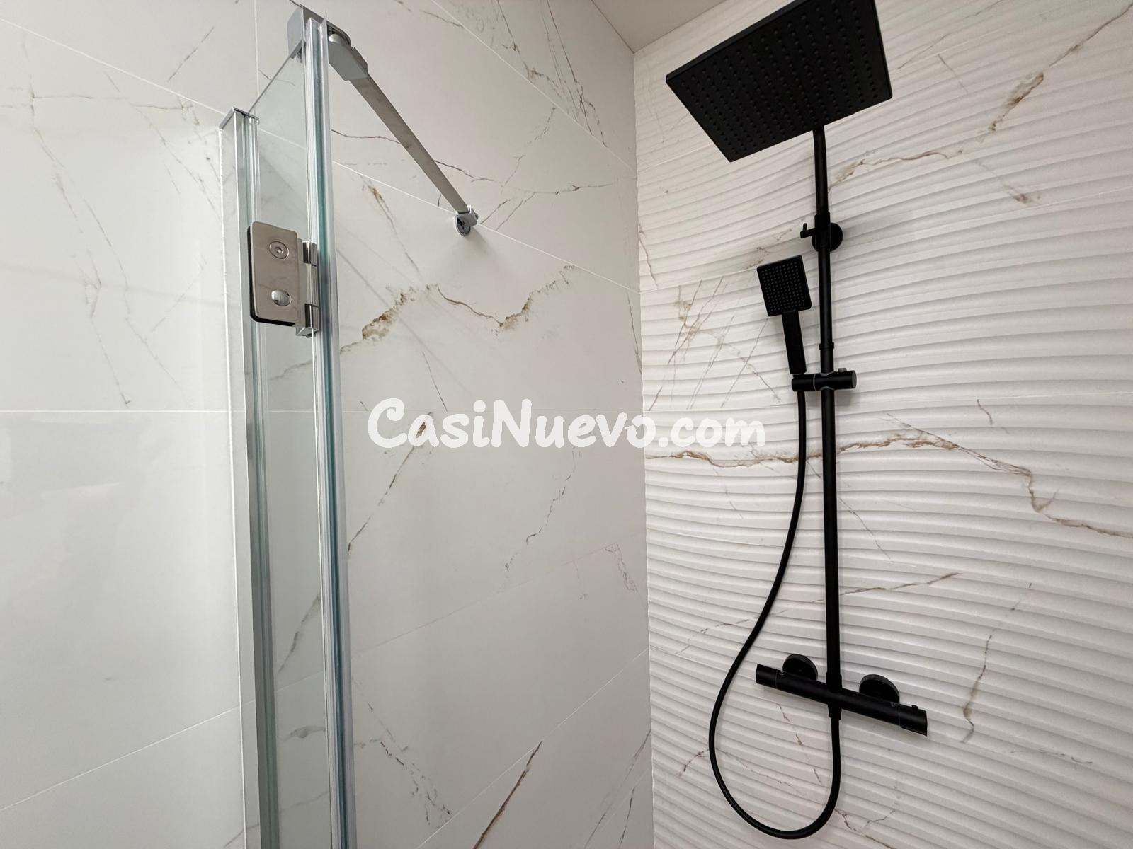 APARTAMENTO TOTALMENTE REFORMADO A 200 METROS DEL PUERTO DE  - foto 27