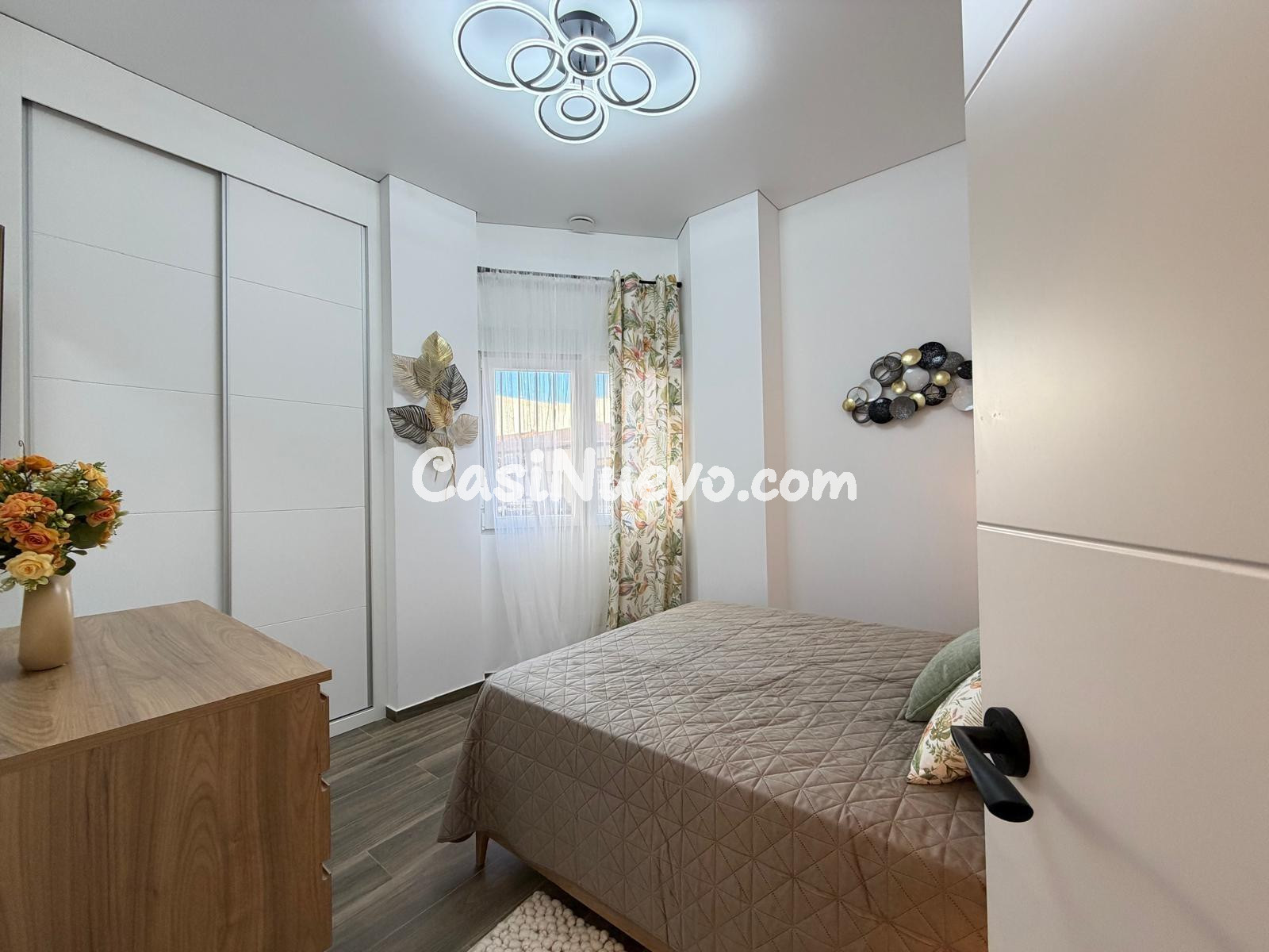 APARTAMENTO TOTALMENTE REFORMADO A 200 METROS DEL PUERTO DE  - foto 36