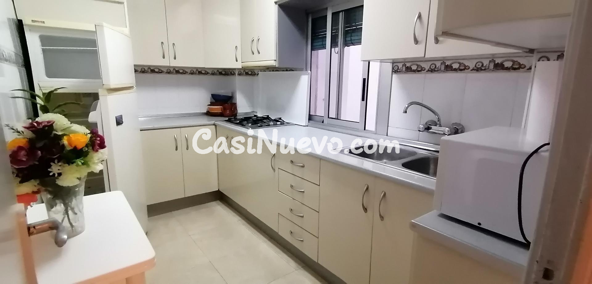 Amplio piso para reformar en el Centro - foto 4