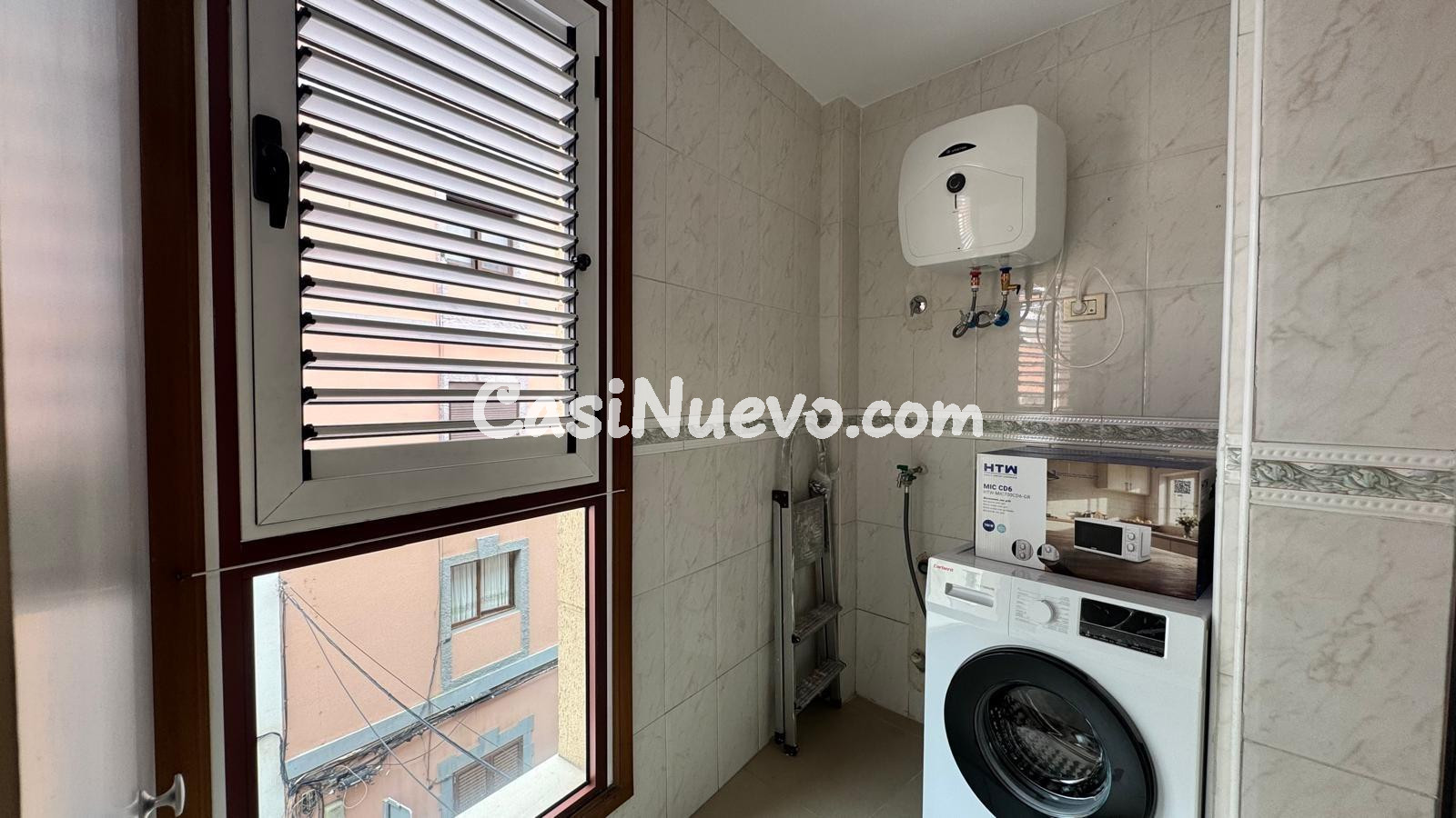 Piso exterior y luminoso en Vegueta de 2 dormitorios con gar - foto 11