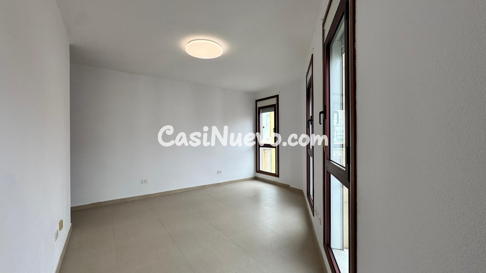 Piso exterior y luminoso en Vegueta de 2 dormitorios con gar - foto 16