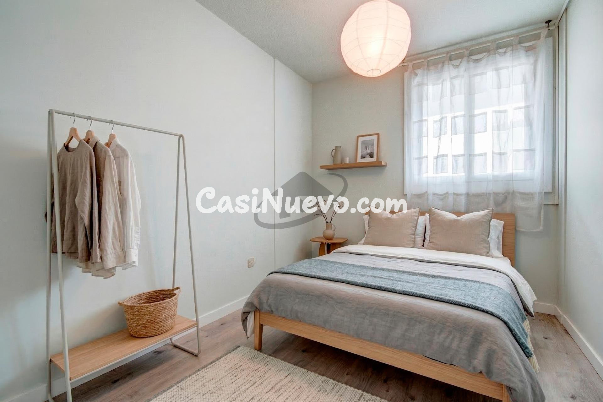 PISO ALTO CON ASCENSOR, EXTERIOR Y MUY LUMINOSO, CON BALCÓN  - foto 13