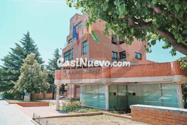 PISO ALTO CON ASCENSOR, EXTERIOR Y MUY LUMINOSO, CON BALCÓN  - foto 31