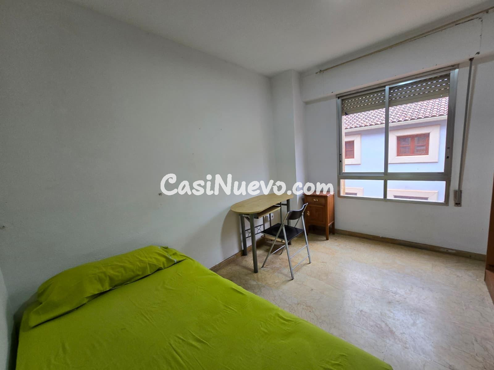 Piso Grande de 4 habitaciones con Orientación Sur - foto 7