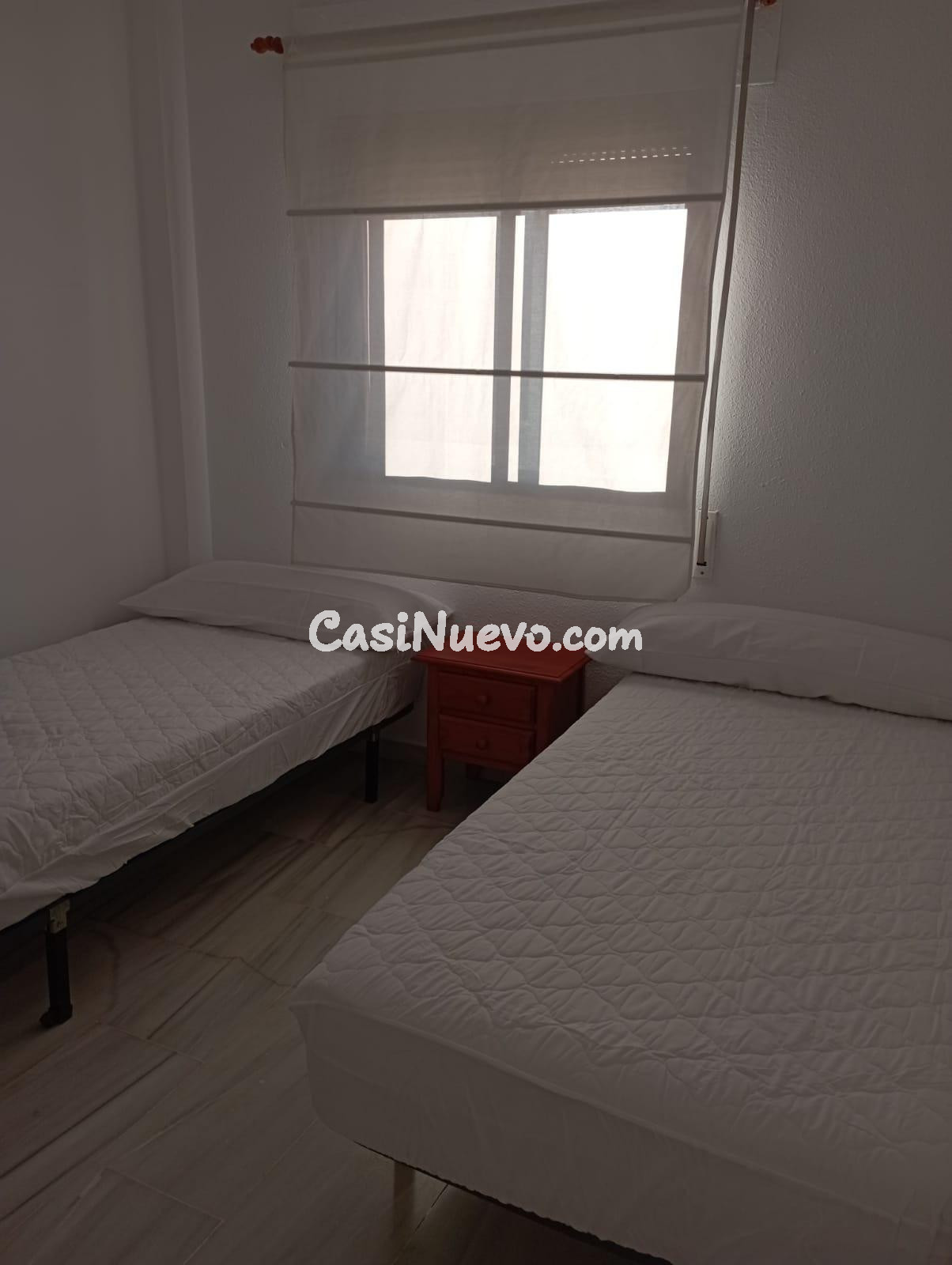 PROPIEDAD DE 3 DORMITORIOS EN ALQUILER A 100 M DE LA PLAYA E - foto 15