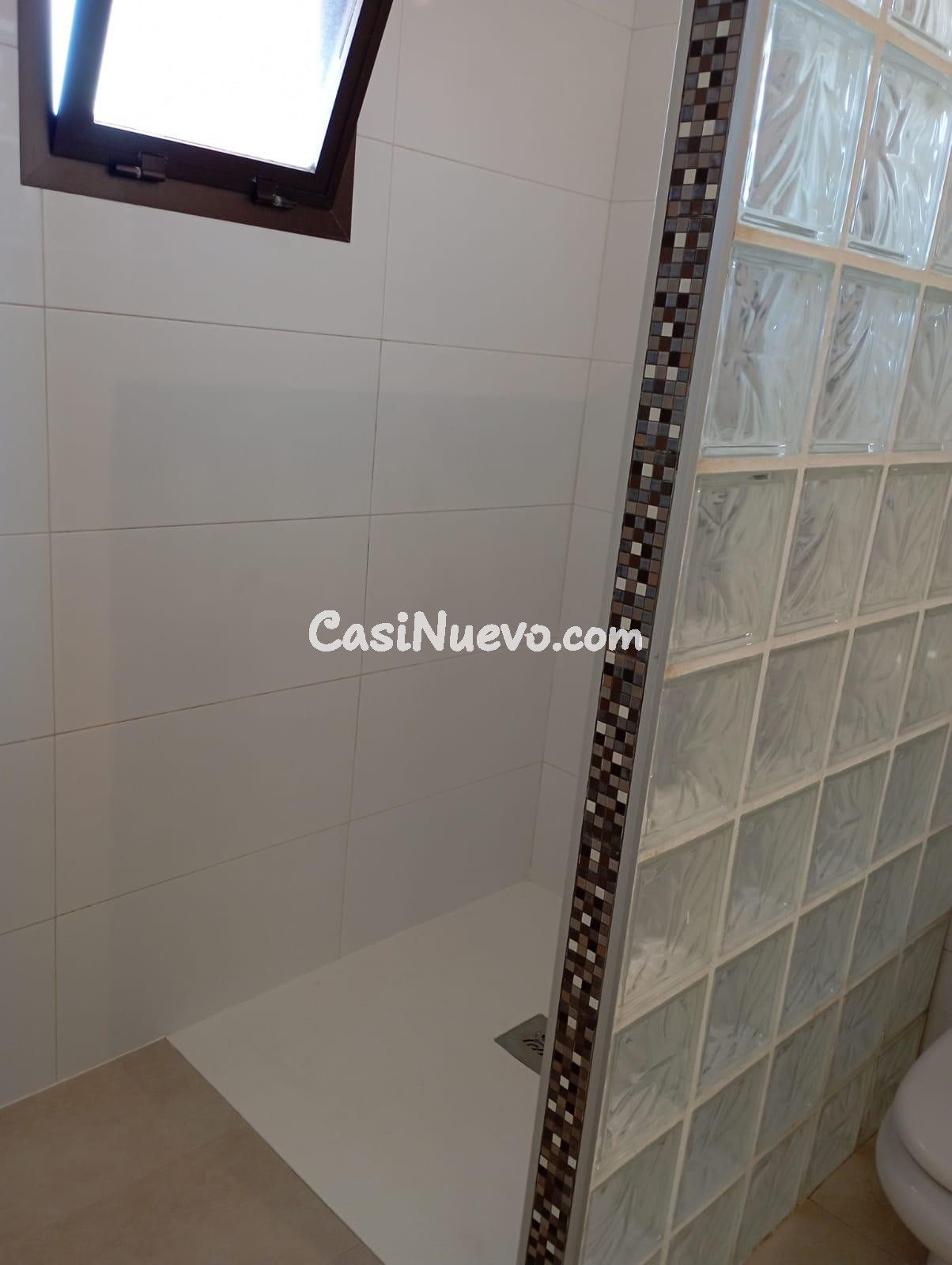 PROPIEDAD DE 3 DORMITORIOS EN ALQUILER A 100 M DE LA PLAYA E - foto 20