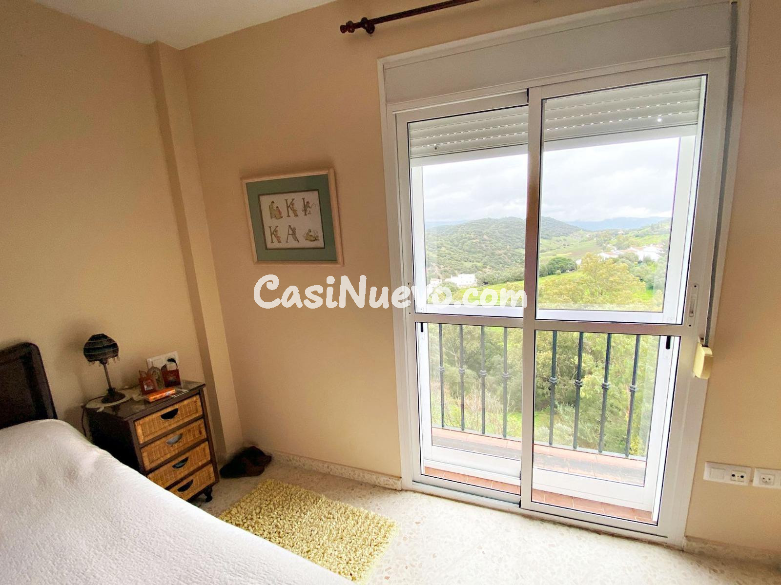 Piso amueblado de 3 dormitorios listo para entrar a vivir en - foto 5