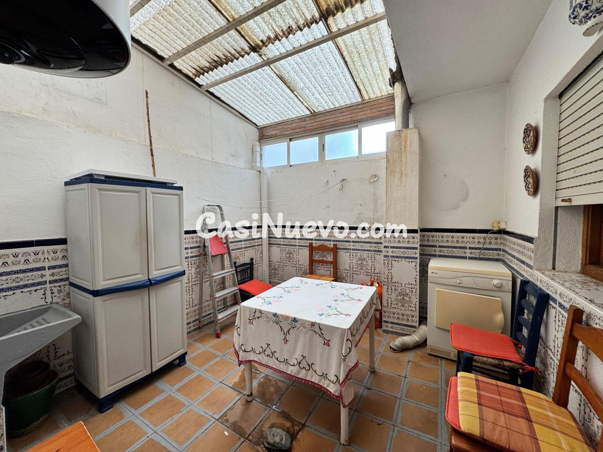 Casa adosada en esquina en una excelente zona de Padul - foto 14