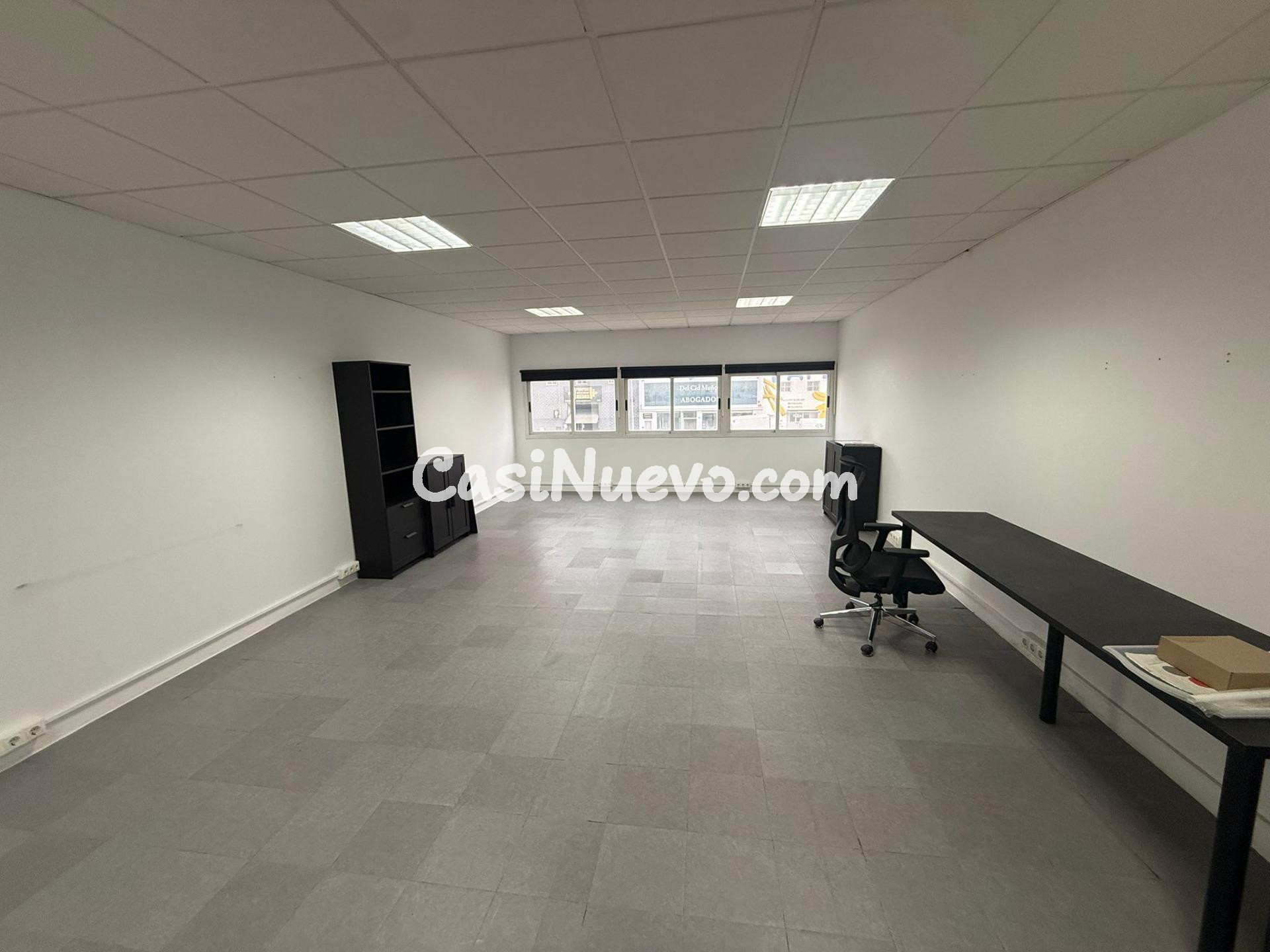 Oficina de 60 m2  en alquiler– Conectividad Total en Torremo