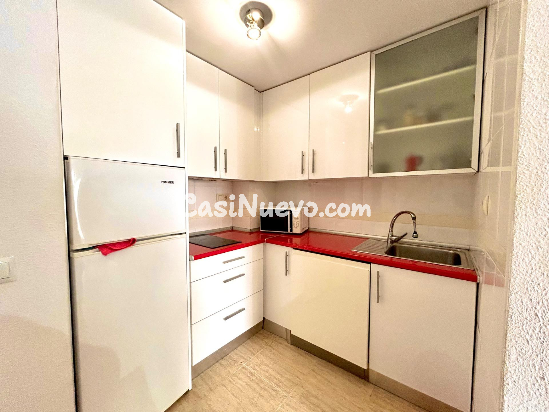 Luminoso piso de 3 dormitorios junto al Ayuntamiento de Roqu - foto 6