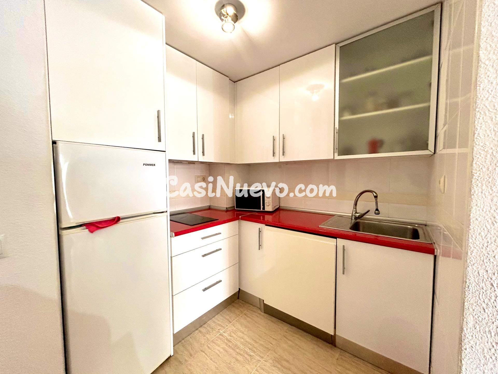 Luminoso piso de 3 dormitorios junto al Ayuntamiento de Roqu - foto 7