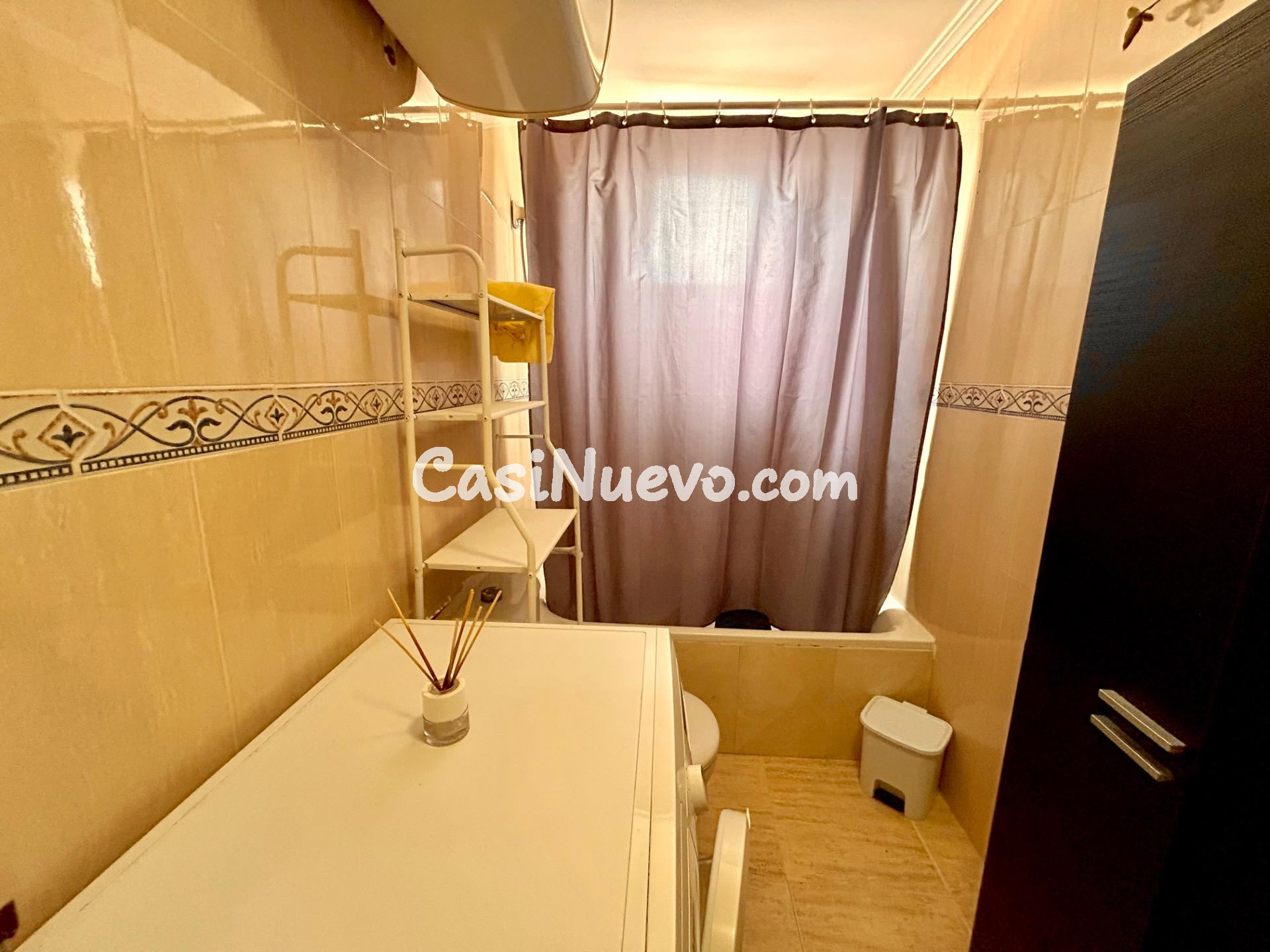 Luminoso piso de 3 dormitorios junto al Ayuntamiento de Roqu - foto 26