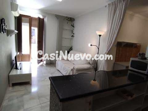 Habitación Premium para Estudiante en Gran Vía | Vistas a la - foto 2