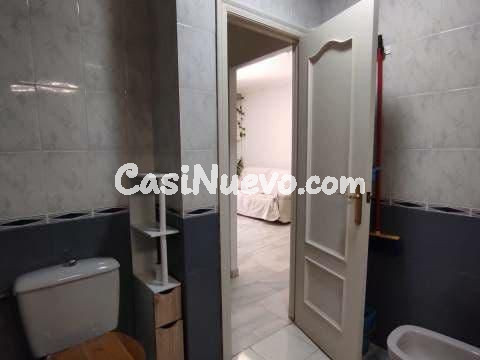 Habitación Premium para Estudiante en Gran Vía | Vistas a la - foto 21