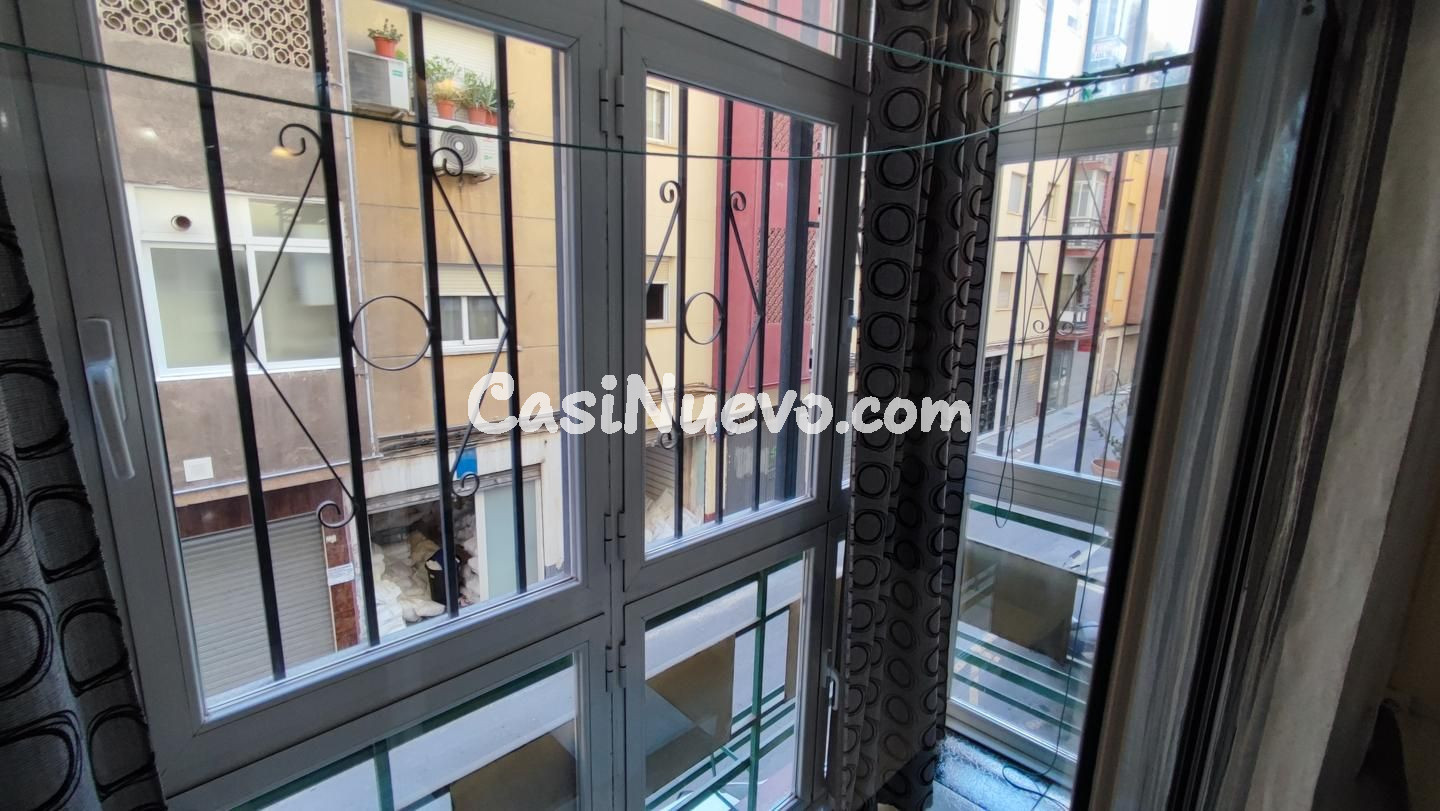 Piso de 3 dormitorios con AIRE ACONDICIONADO en cada habitac - foto 8