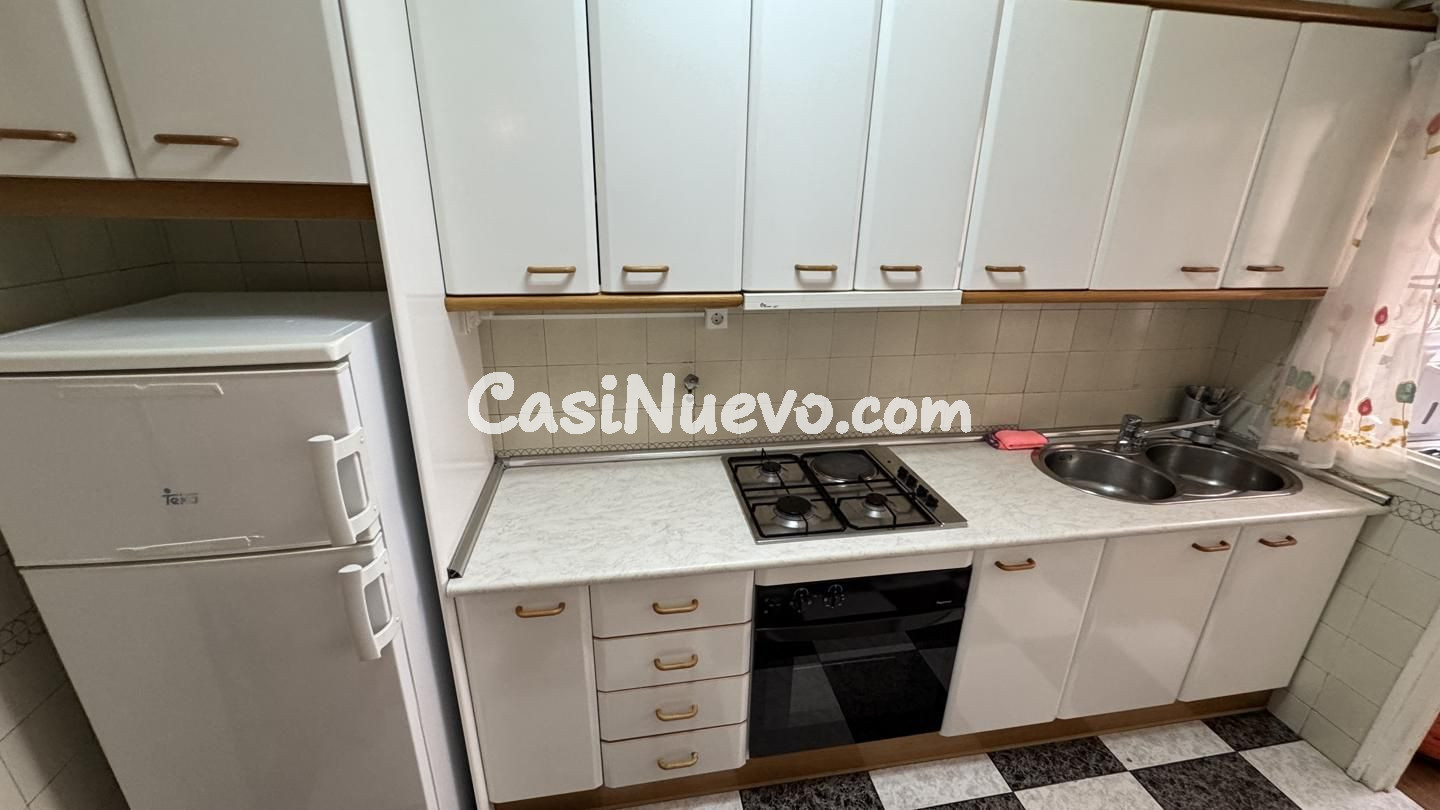 Piso de 3 dormitorios con AIRE ACONDICIONADO en cada habitac - foto 10