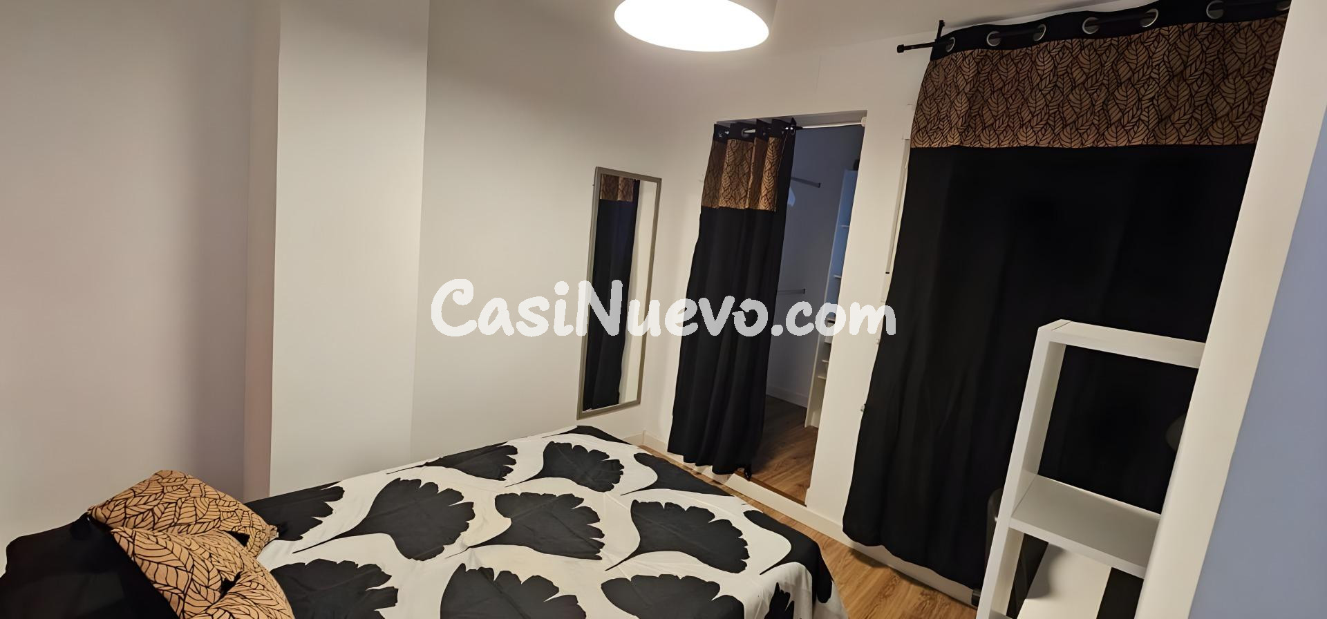 Espectacular Ático Reformado con TERRAZA SUR, Despacho e Int - foto 36