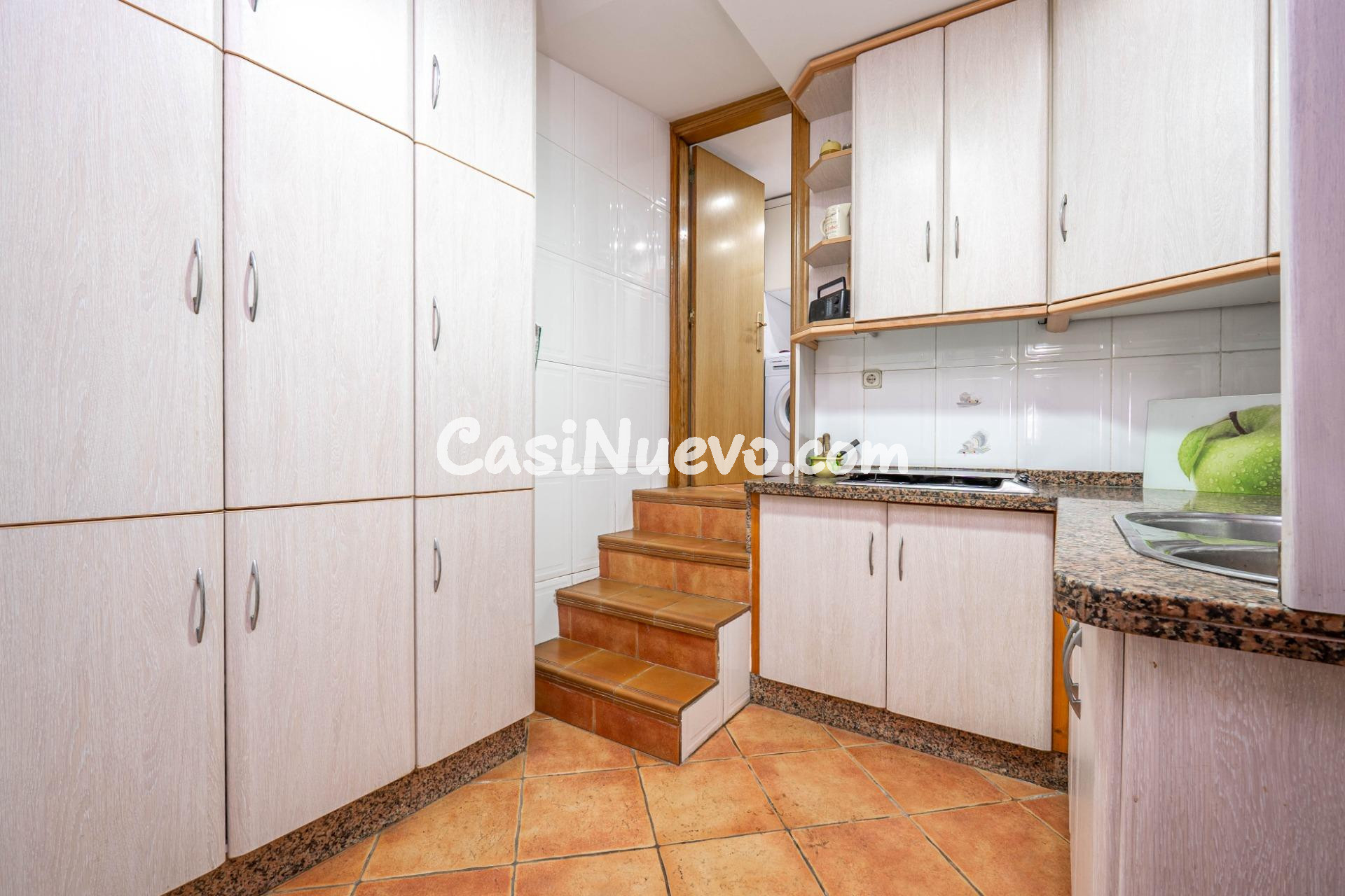 Casa adosada en Salobreña de 3 dormitorios con amplia terraz - foto 14