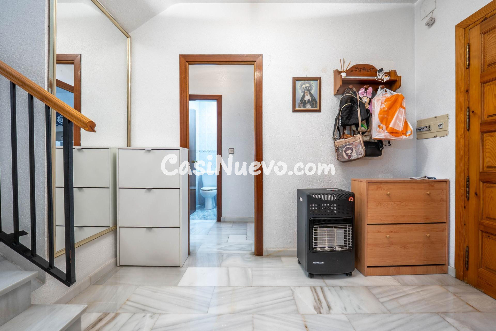 Preciosa casa de 4 dormitorios en Santa Fe con patio y terra - foto 19