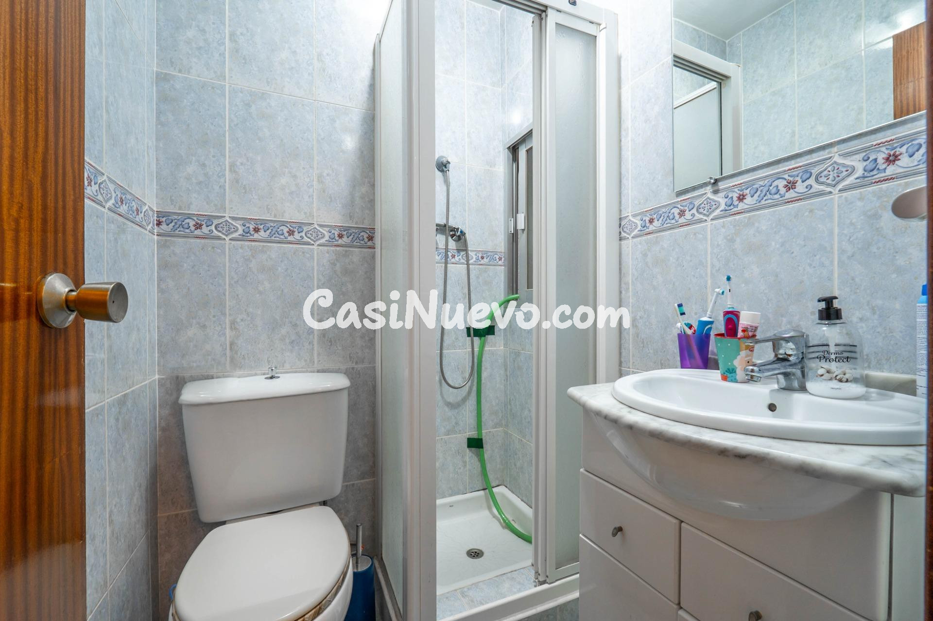 Preciosa casa de 4 dormitorios en Santa Fe con patio y terra - foto 22