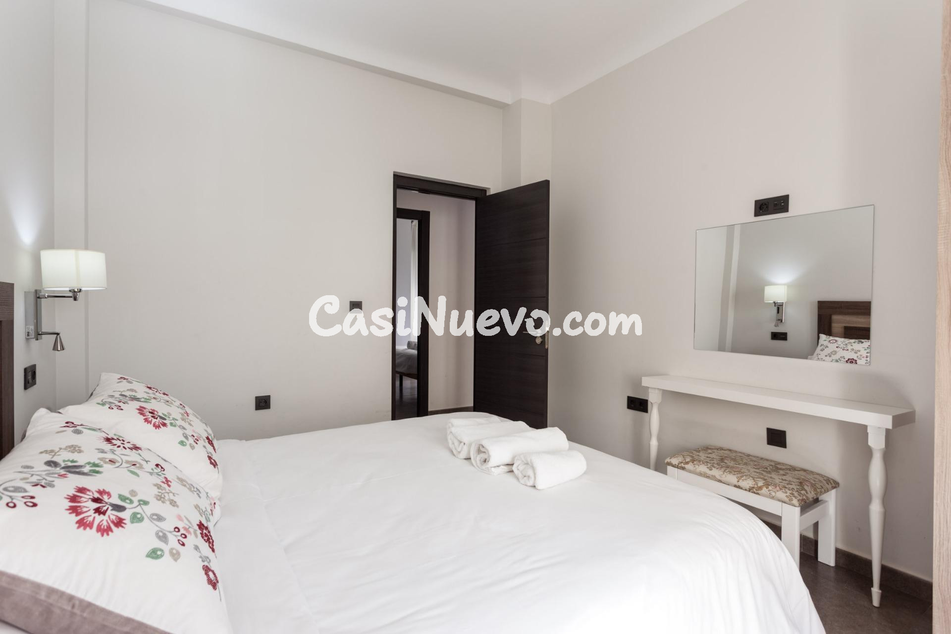 ATENCIÓN INVERSORES!! Magnífico Edificio en pleno Centro de  - foto 6