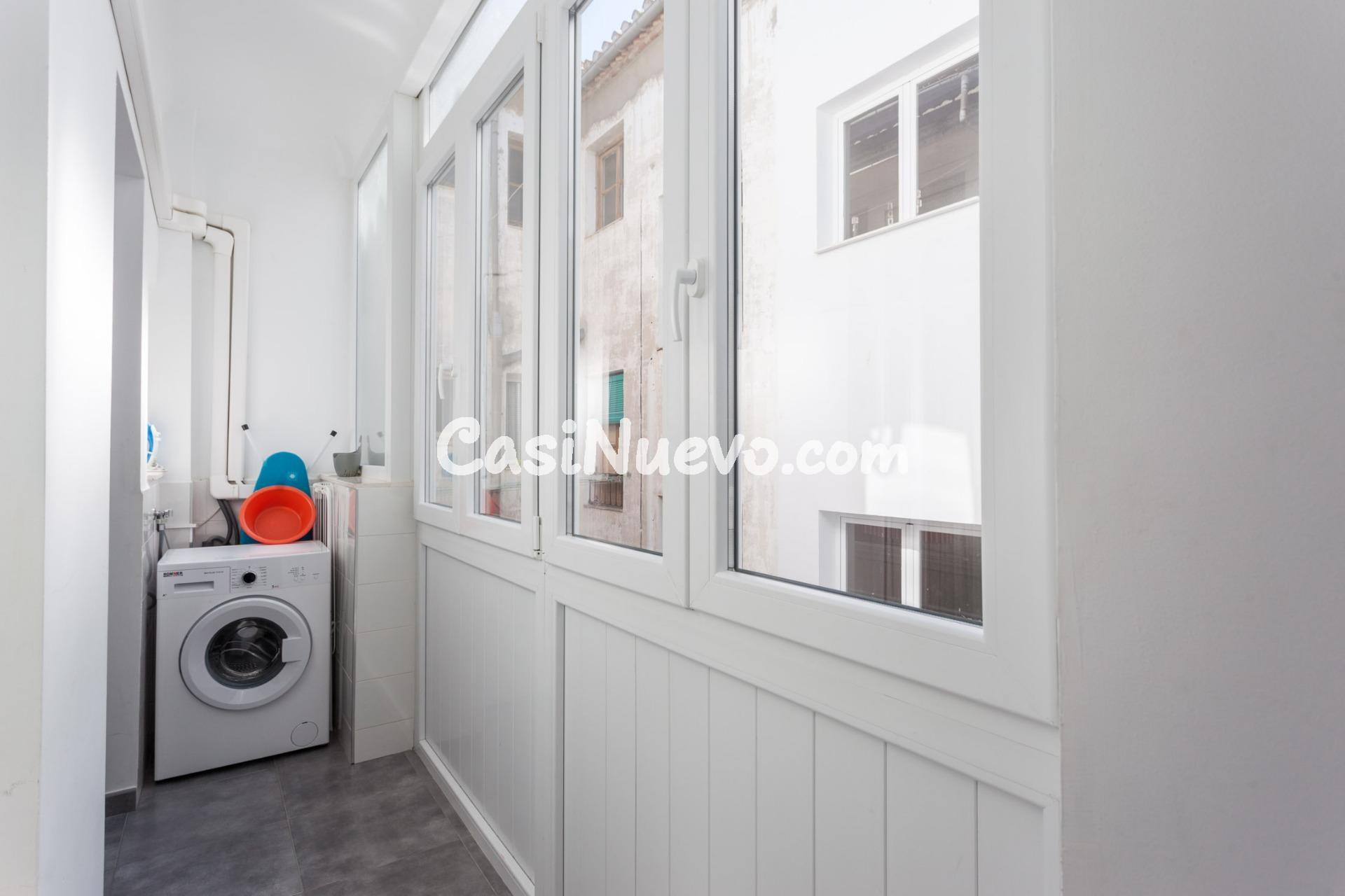 ATENCIÓN INVERSORES!! Magnífico Edificio en pleno Centro de  - foto 12