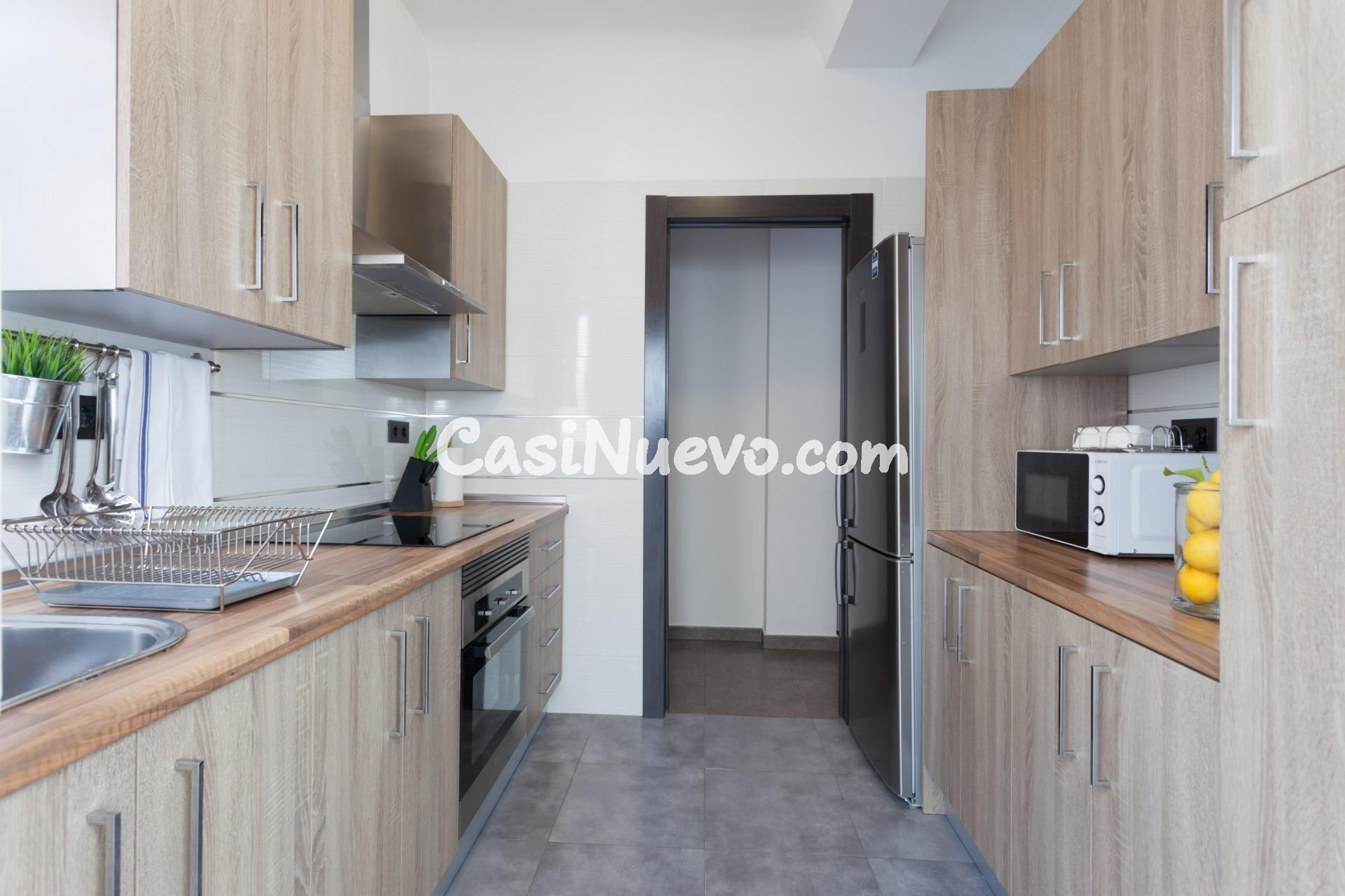 ATENCIÓN INVERSORES!! Magnífico Edificio en pleno Centro de  - foto 13