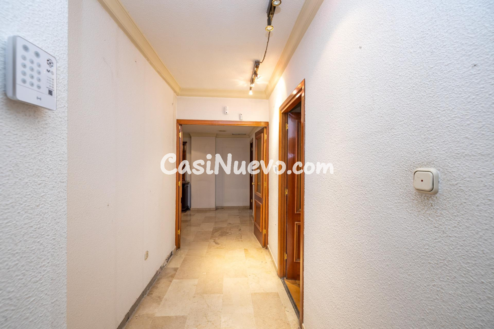 TU NUEVO PISO EN ALHAMAR TE ESTA ESPERANDO - foto 8