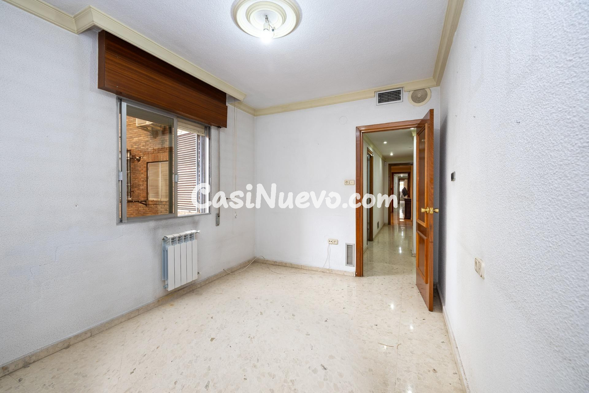 TU NUEVO PISO EN ALHAMAR TE ESTA ESPERANDO - foto 16