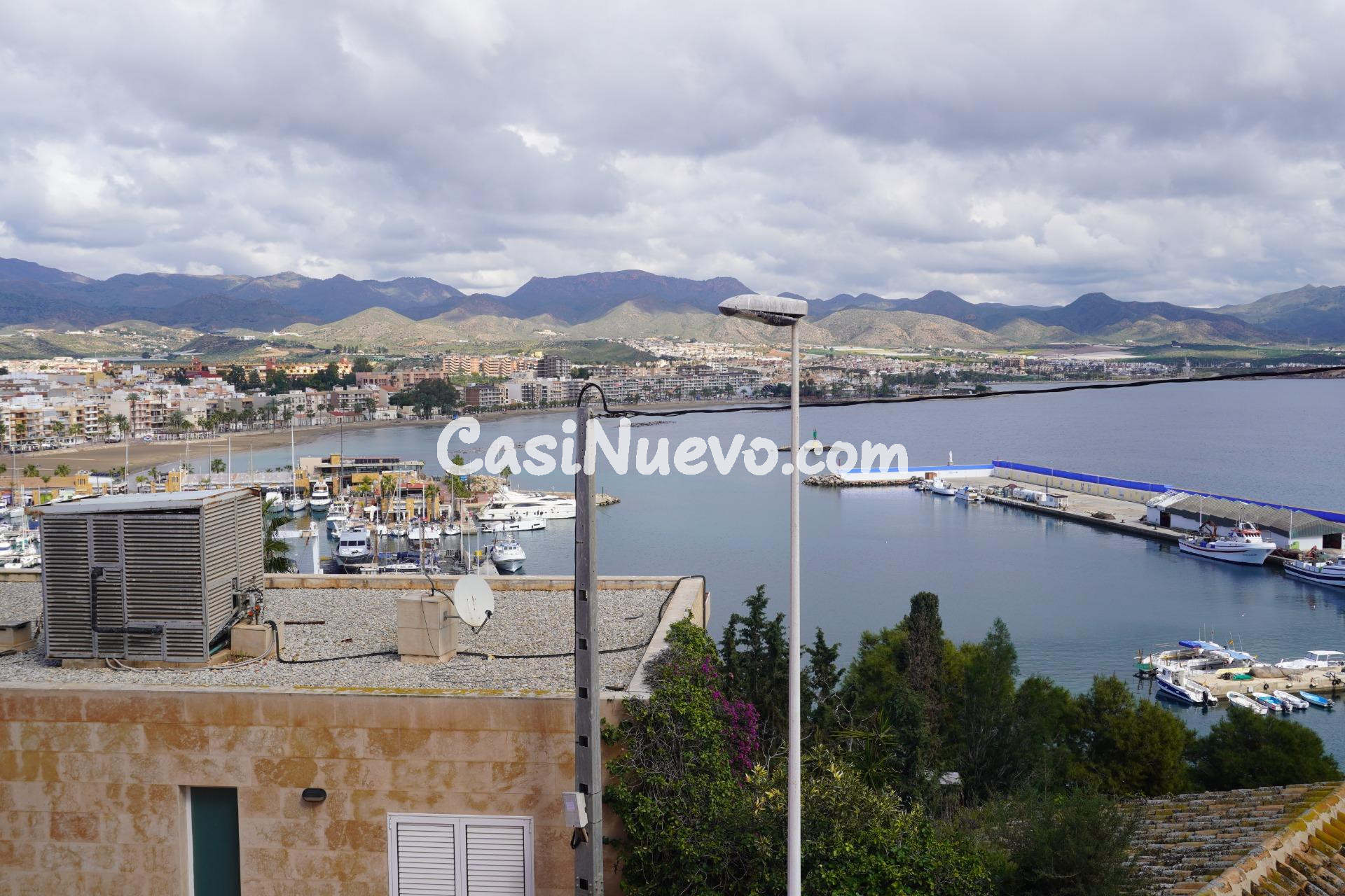 Se alquila maravilloso piso con vistas al mar en Puerto de M - foto 8