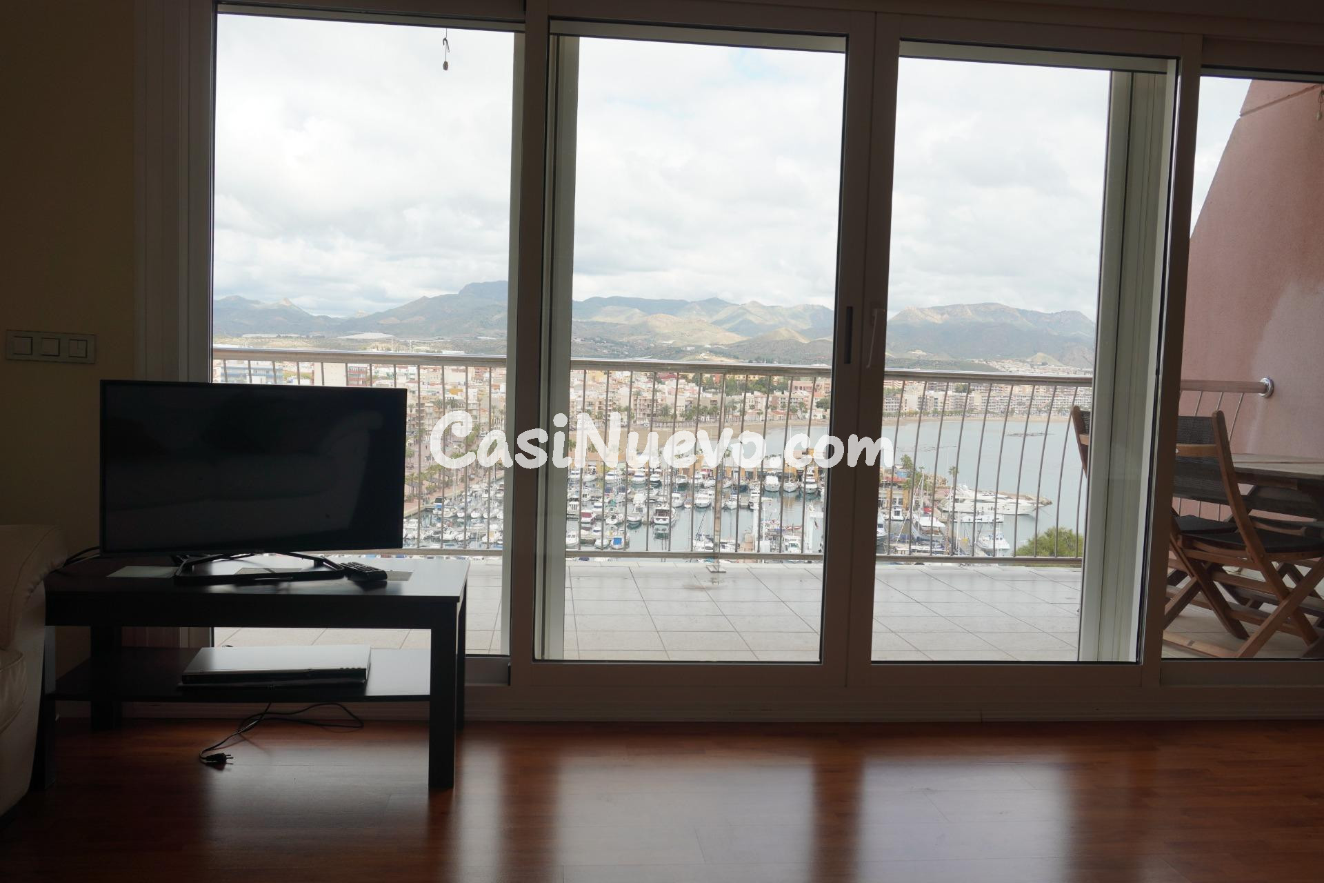 Se alquila maravilloso piso con vistas al mar en Puerto de M - foto 15