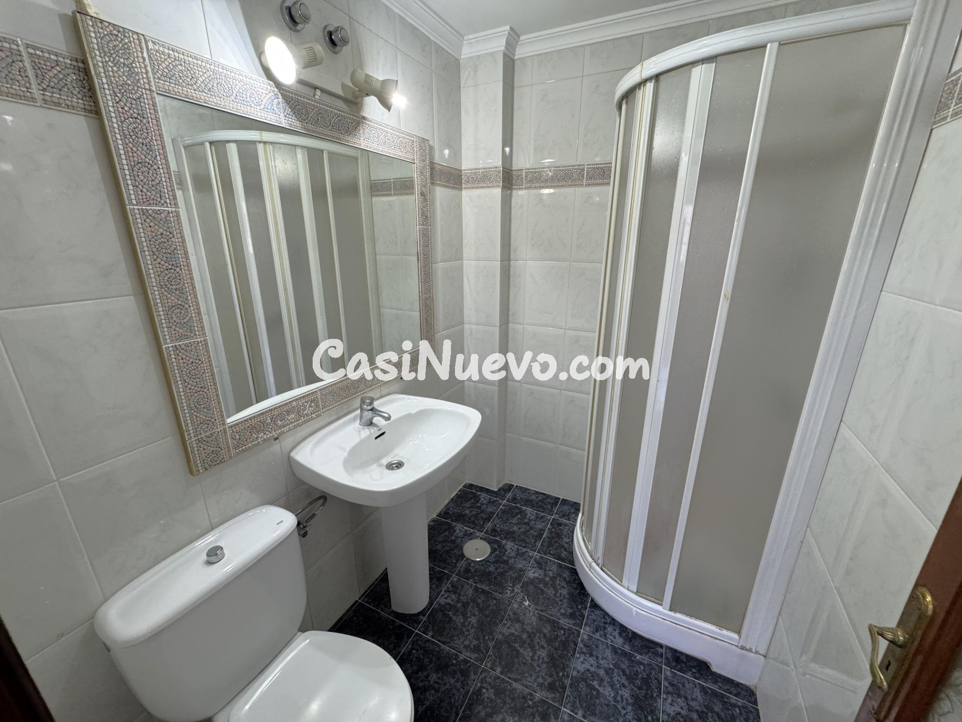 Piso en Playa de Arinaga a 50 m de la playa con vistas al ma - foto 13