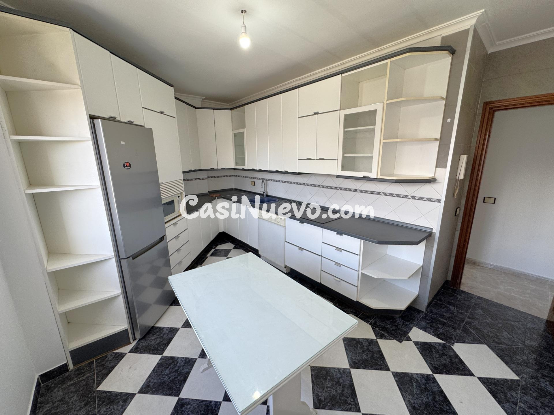 Piso en Playa de Arinaga a 50 m de la playa con vistas al ma - foto 20