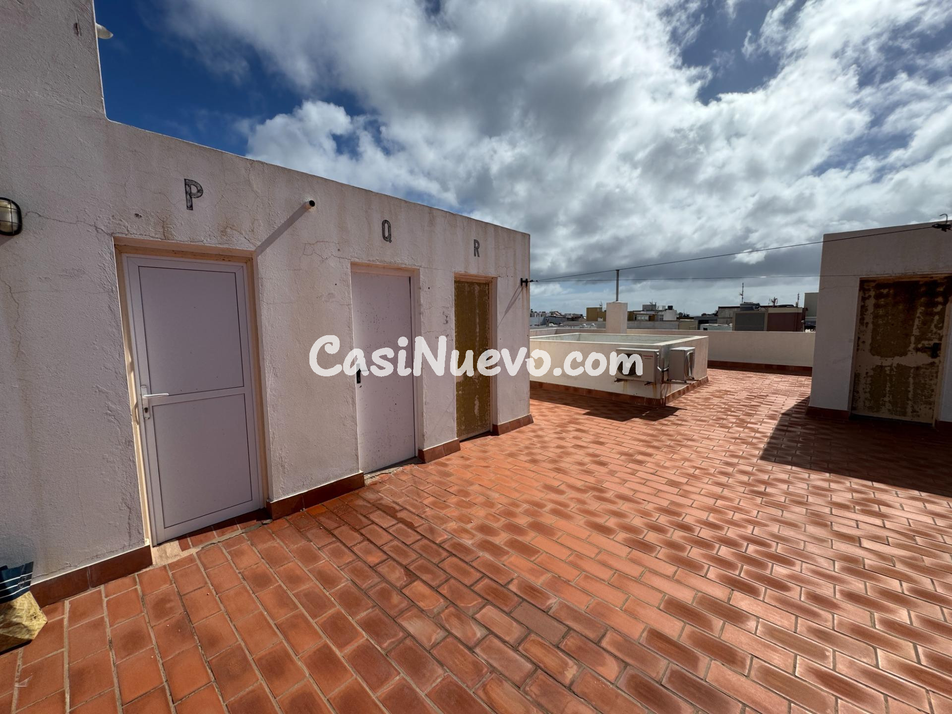 Piso en Playa de Arinaga a 50 m de la playa con vistas al ma - foto 27