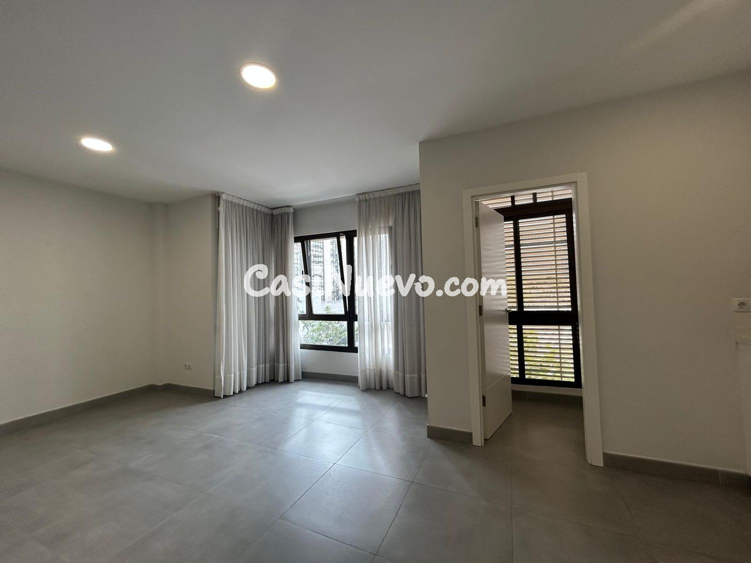 Alquiler en calle León y Castillo. - foto 5