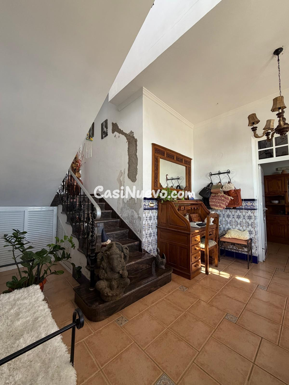 Amplia casa familiar con terrazas, vistas y gran garaje en C - foto 10