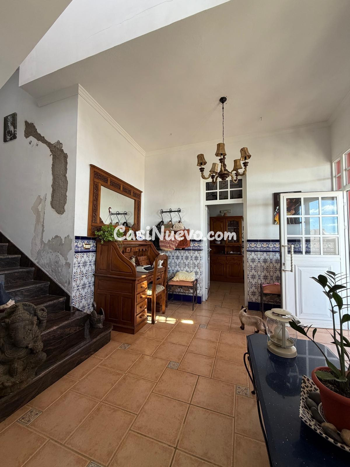 Amplia casa familiar con terrazas, vistas y gran garaje en C - foto 11