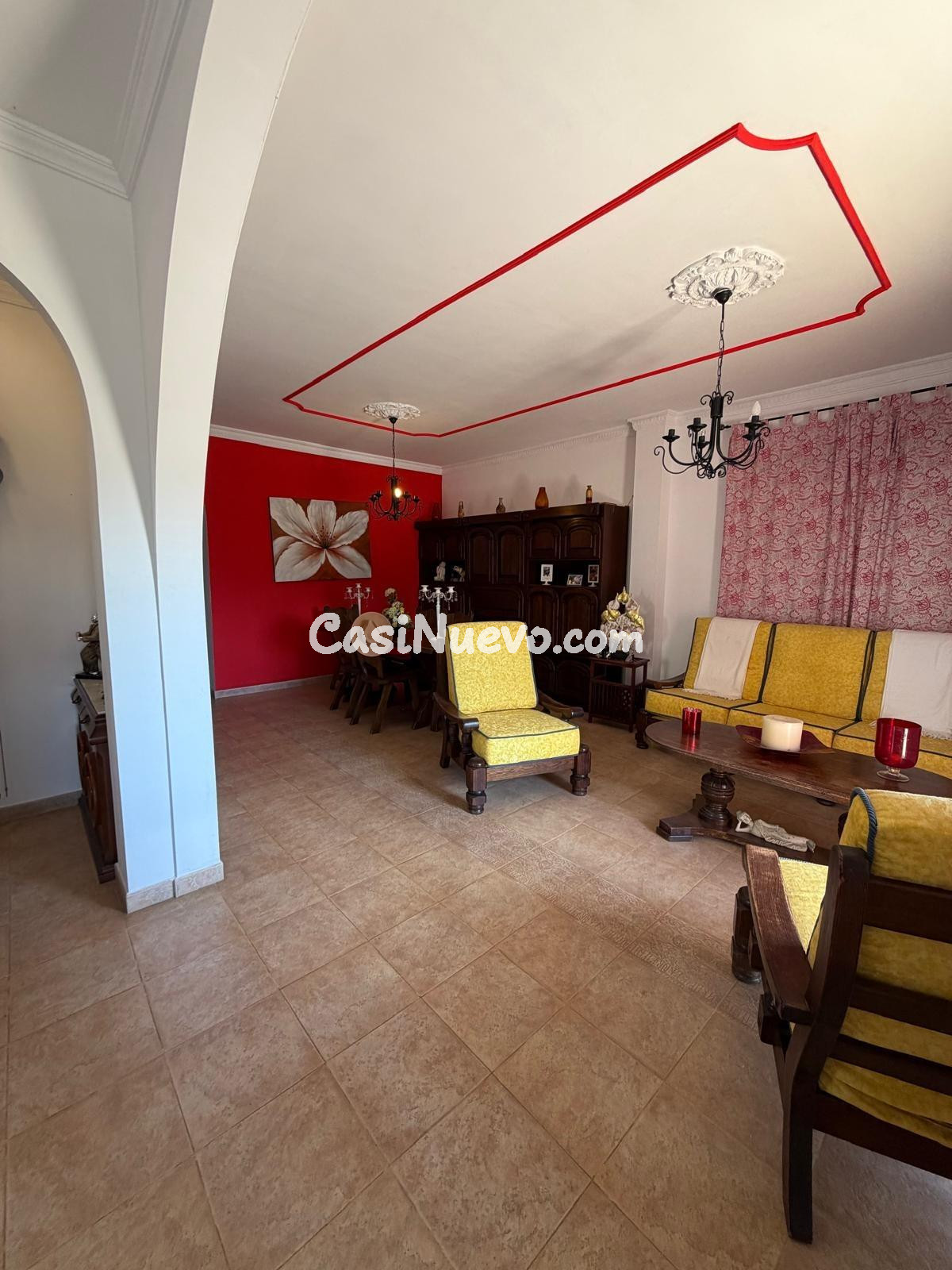 Amplia casa familiar con terrazas, vistas y gran garaje en C - foto 21