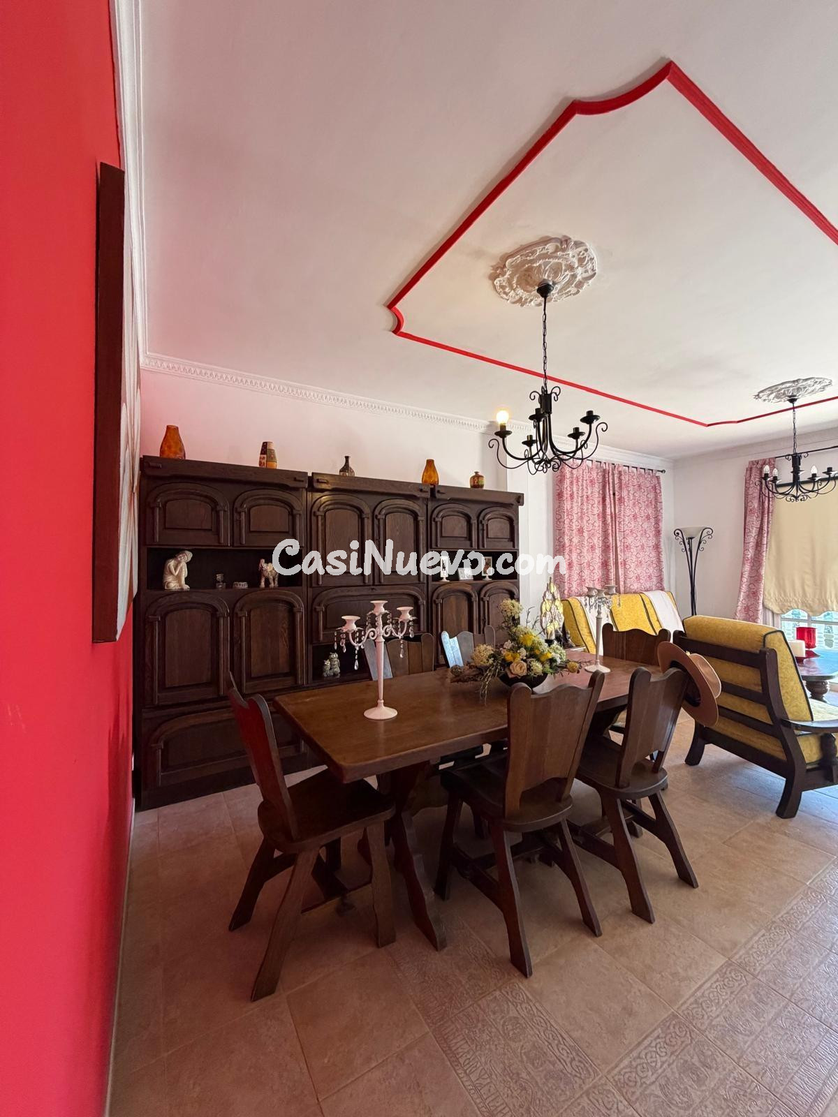 Amplia casa familiar con terrazas, vistas y gran garaje en C - foto 26