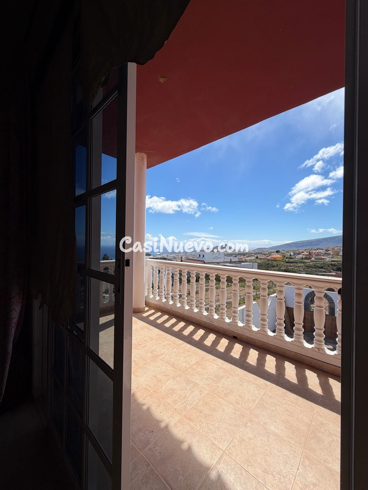 Amplia casa familiar con terrazas, vistas y gran garaje en C - foto 28