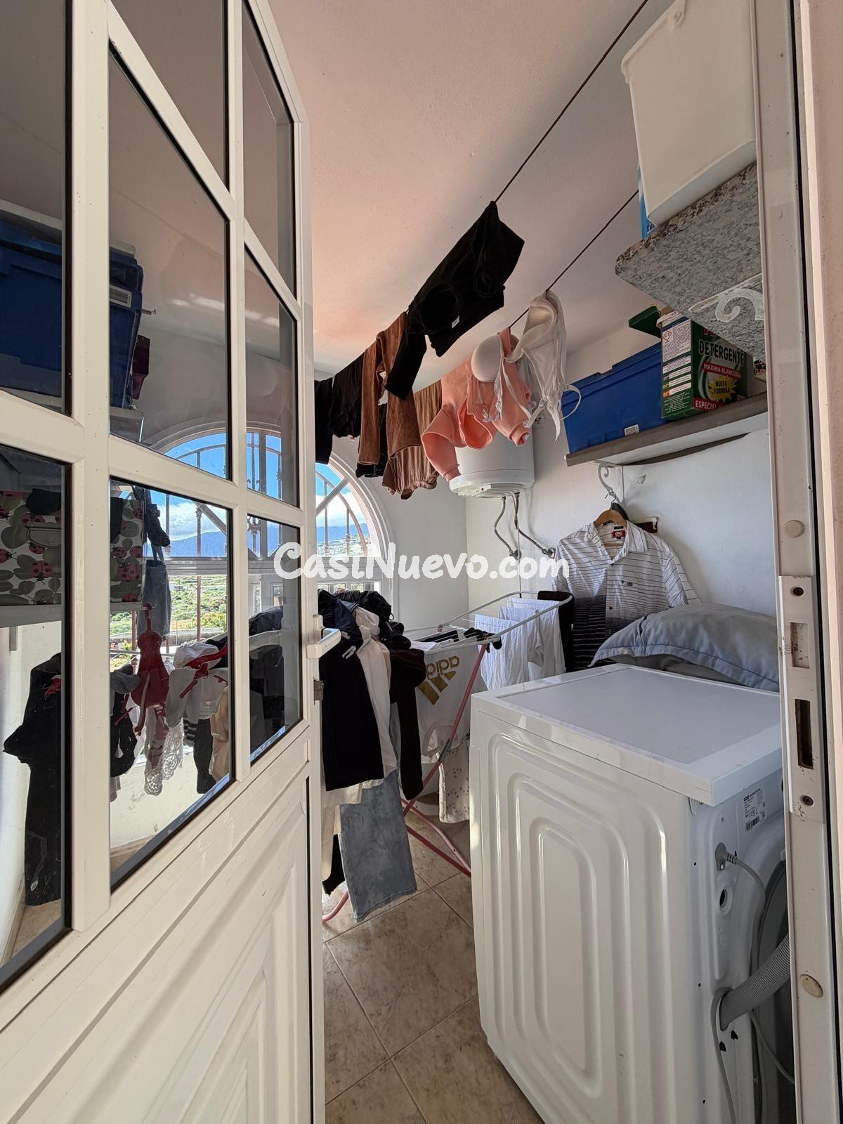 Amplia casa familiar con terrazas, vistas y gran garaje en C - foto 37