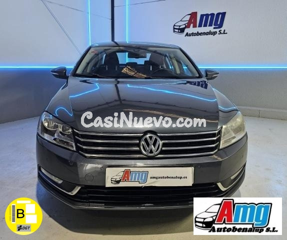 VOLKSWAGEN - Passat -  1.6 TDI Trendline BlueMotion