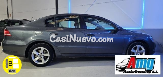 VOLKSWAGEN - Passat -  1.6 TDI Trendline BlueMotion - foto 5