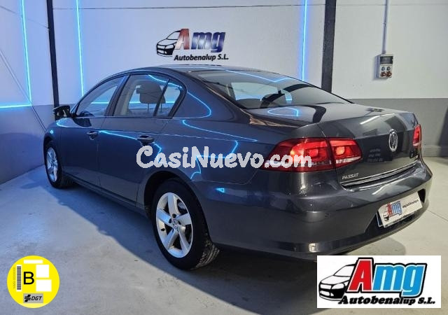 VOLKSWAGEN - Passat -  1.6 TDI Trendline BlueMotion - foto 6