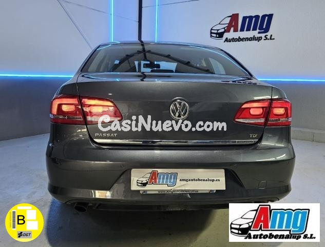 VOLKSWAGEN - Passat -  1.6 TDI Trendline BlueMotion - foto 9