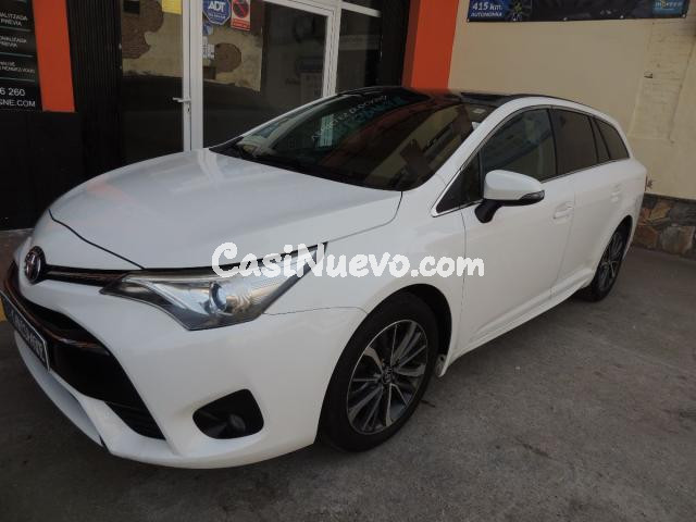 TOYOTA - Avensis -  2.0 D-4D Wagon Lounge - foto 13