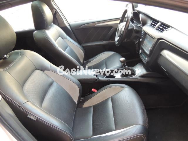 TOYOTA - Avensis -  2.0 D-4D Wagon Lounge - foto 16