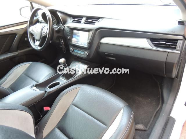 TOYOTA - Avensis -  2.0 D-4D Wagon Lounge - foto 17
